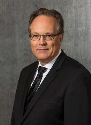 Enlarged view: Portrait photo of Dr. Jürg Werner