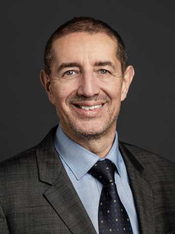 Portrait photo of Professor Ermanni